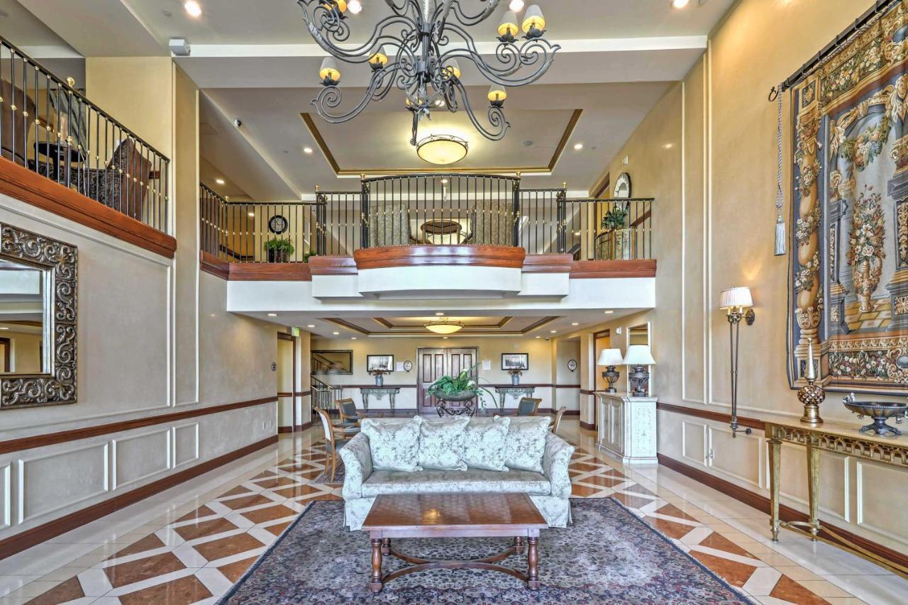 Apartamento Vegas With Balcony, Amenities! *